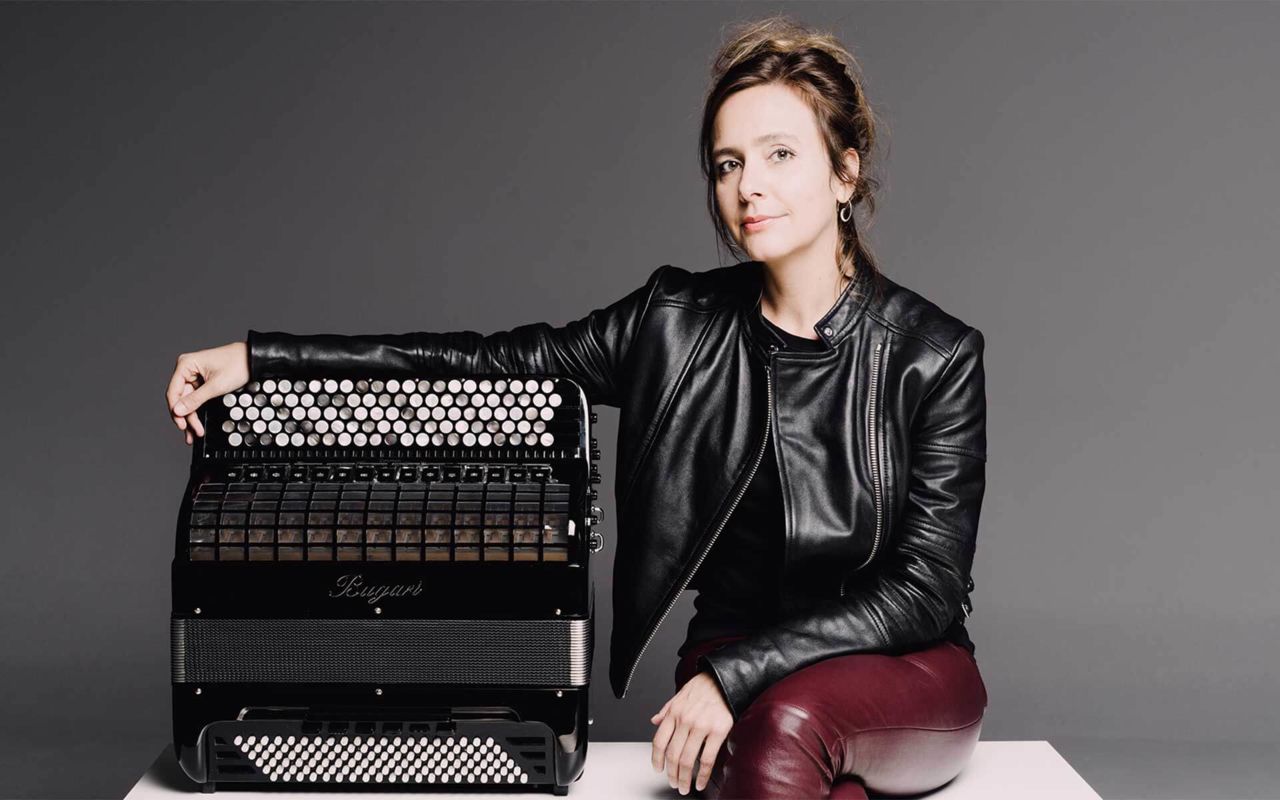 Thank God it's Friday - Meet Viviane Chassot