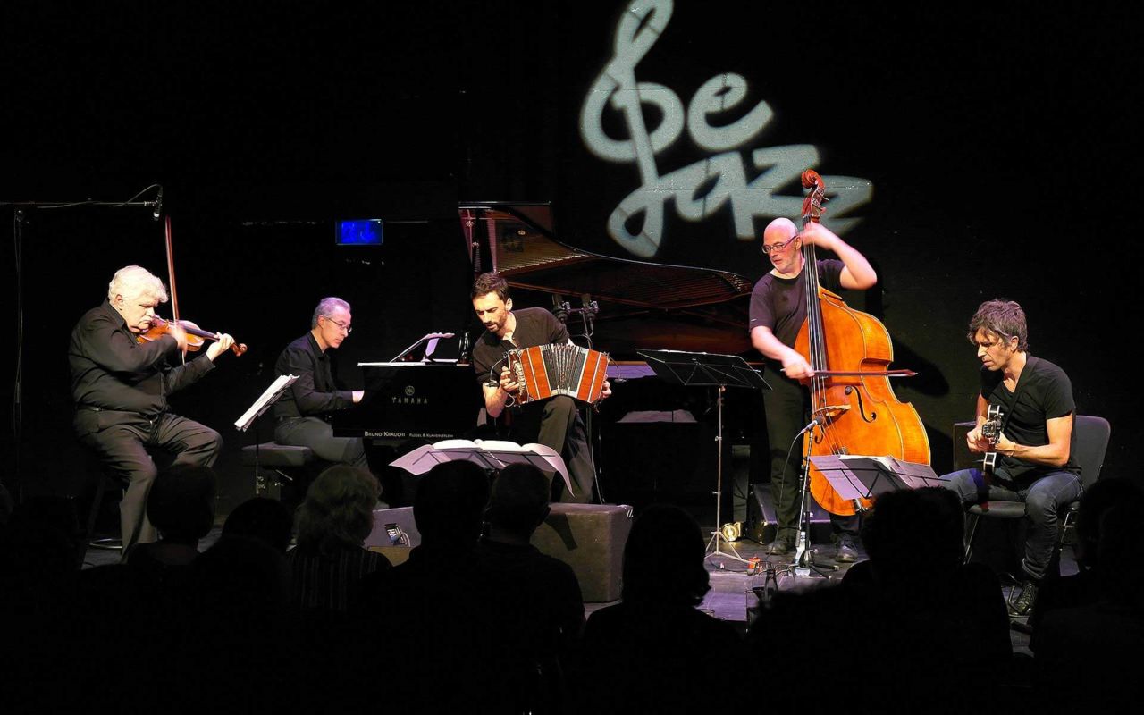 Tango Nuevo mit dem 676 Nuevotango Quintett